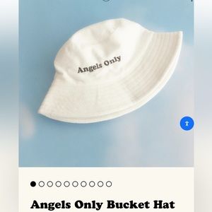 Dieux skin bucket hat